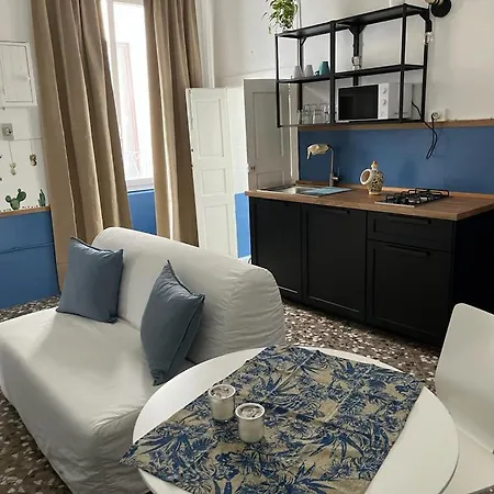 Porta Vecchia Terrace Монополи